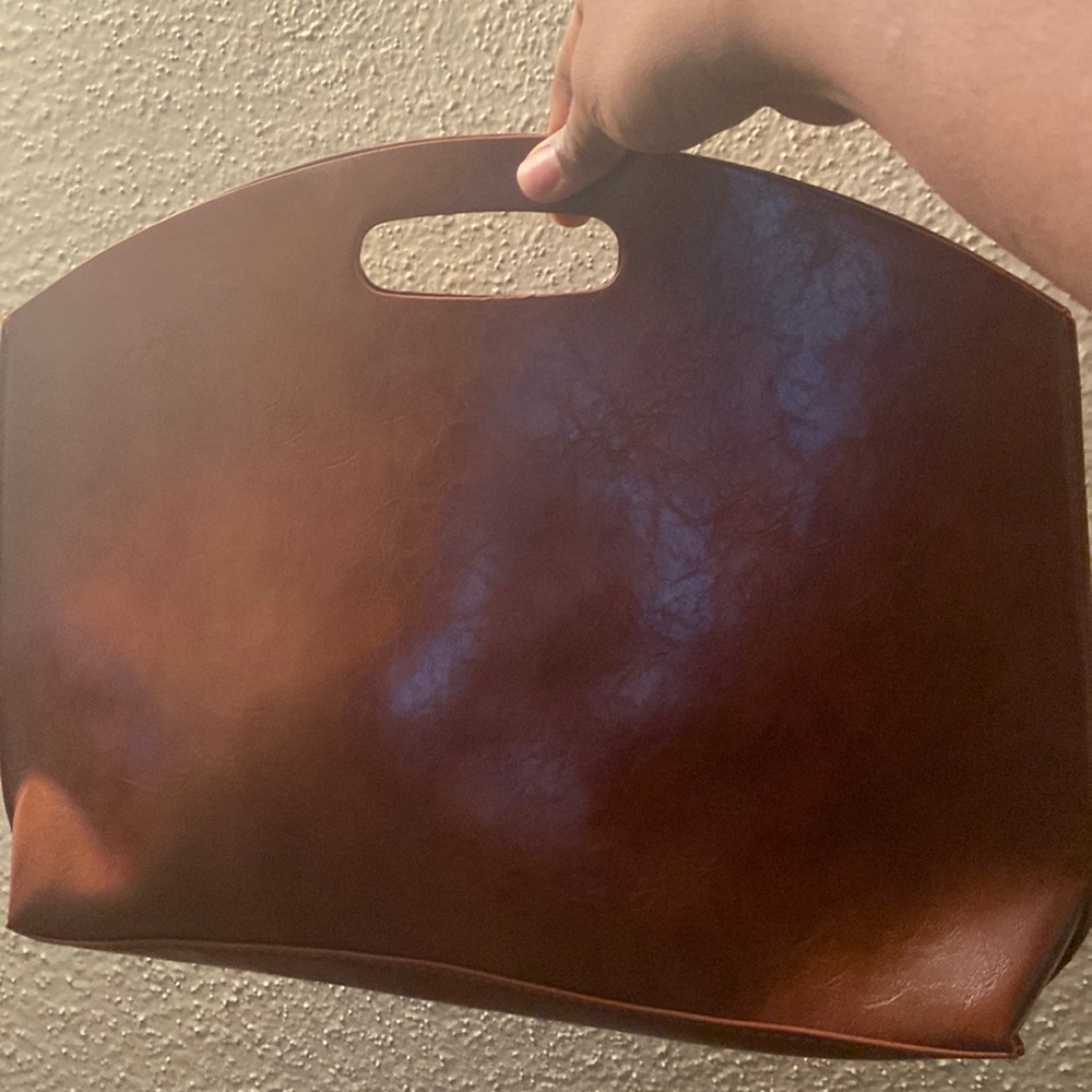 Large brown clutch